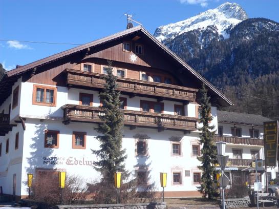Hotel Edelweiss