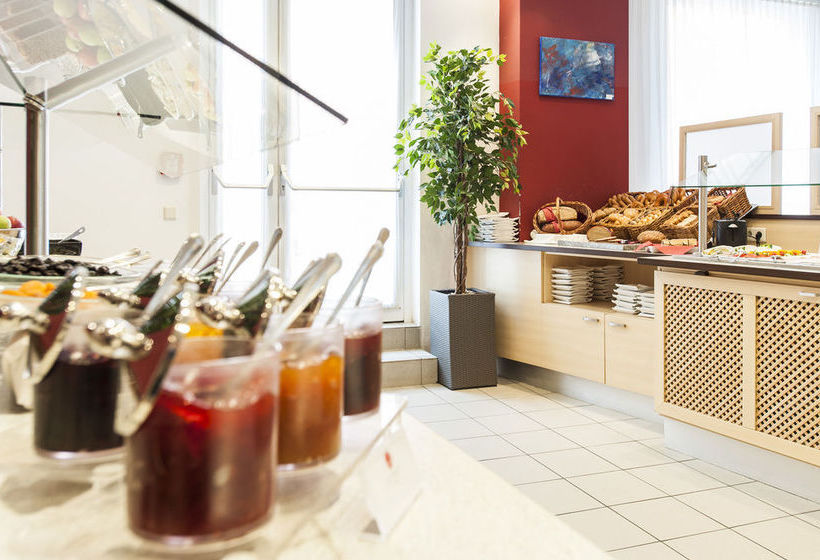 Azimut Hotel Vienna 10