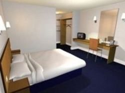 Hotel Travelodge Guildford