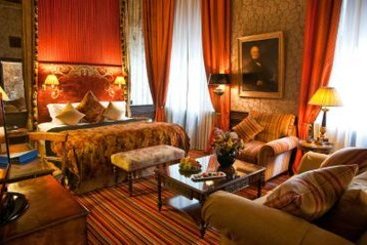 The Merchant Hotel 10