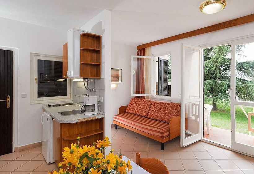 Polynesia Apartaments