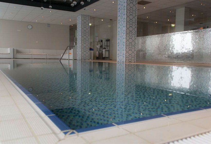 Hotel Golden Tulip Jagershorst 16