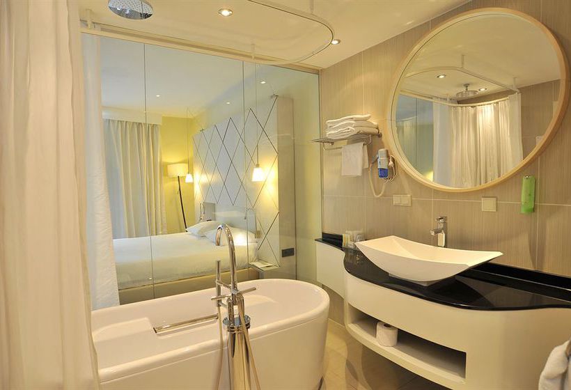 Hotel Golden Tulip Jagershorst 18