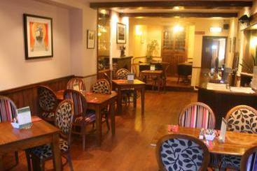 Hotel The Kings Head Inn