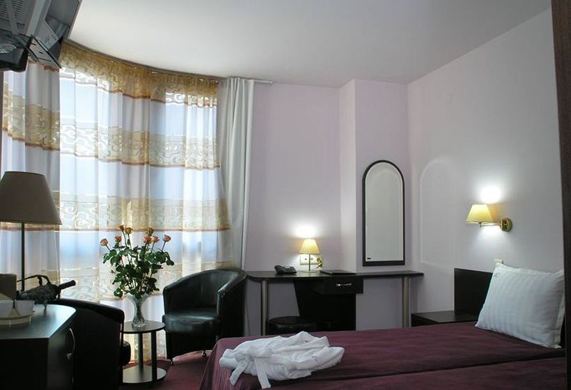 Best Western Art Plaza Hotel