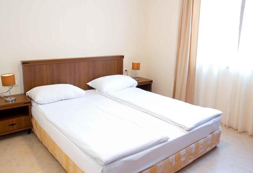 Hotel Santa Marina Holiday Village 17