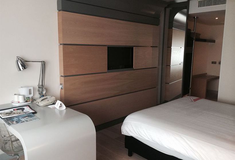 Hotel Apollo Almere City Centre