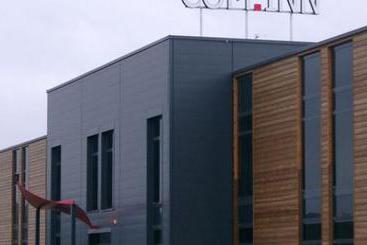 Hotel Azalea Comfort Inn