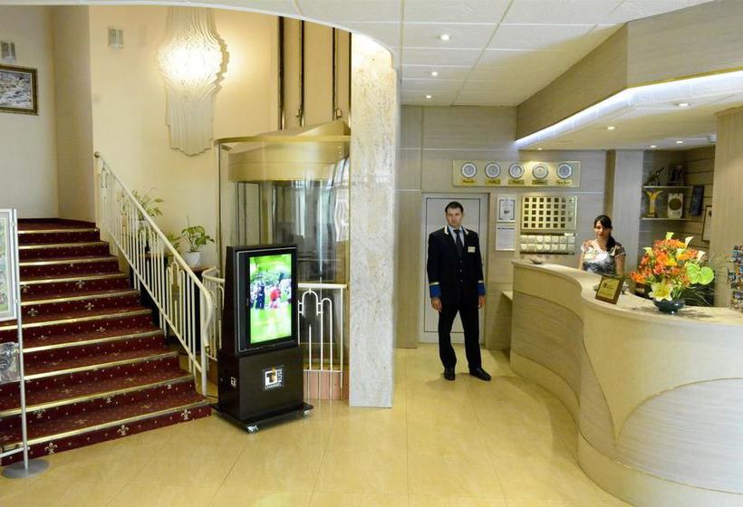 Bistra & Galina Hotel Complex 10