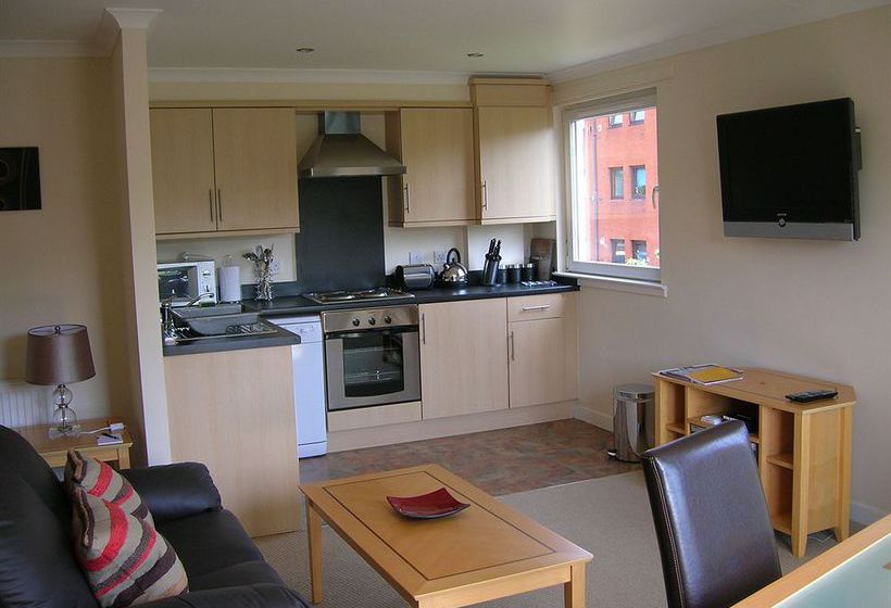 Foutain Court Harris Apartments