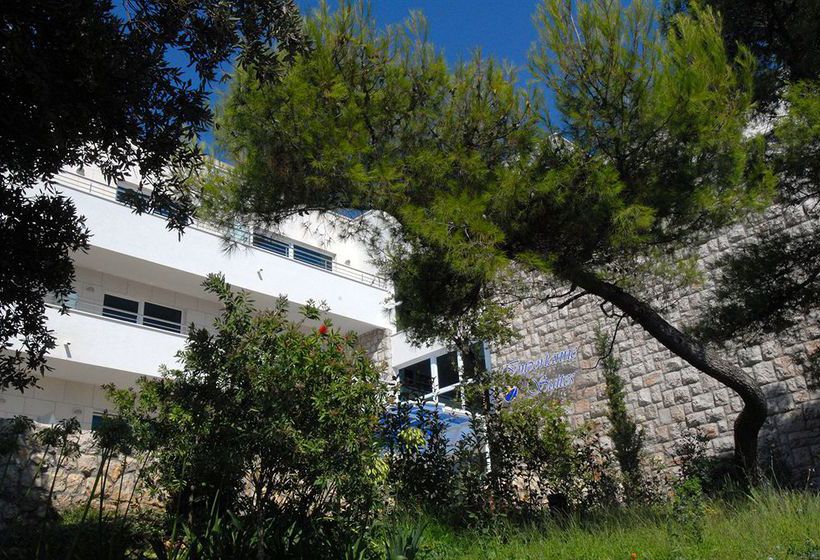 Hotel Importanne Suites