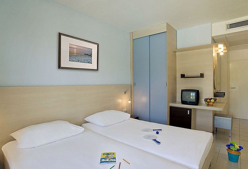 COOEE Pinia Hotel by Valamar 6