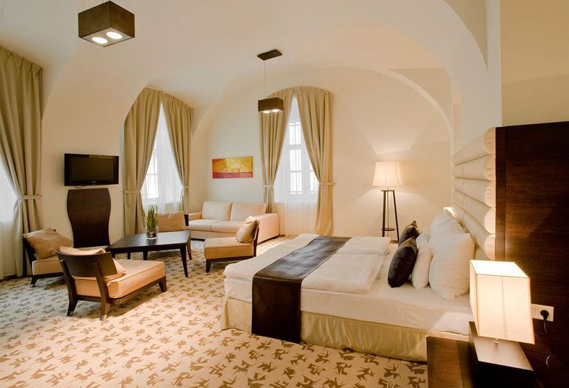 Buda Castle Fashion Hotel