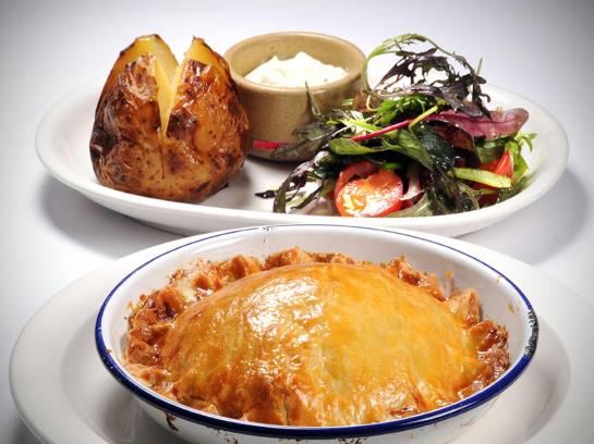 Hotel Highwayman Inn