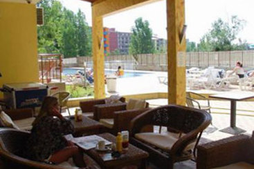 Sunny Dreams Aparthotel