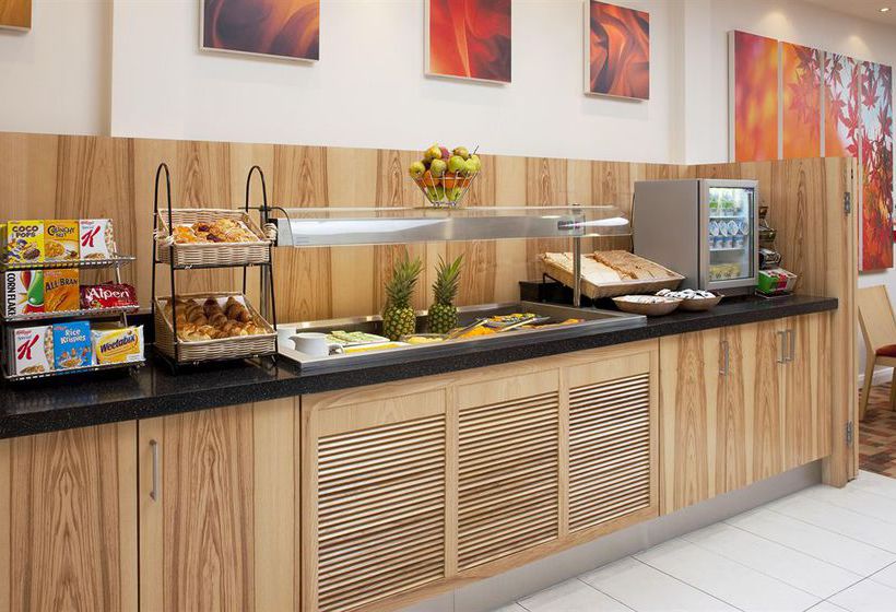 Hotel Holiday Inn Express London-Watford Junction