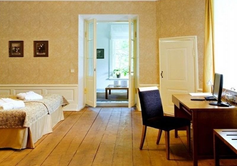 Hotel Vihula Manor 12