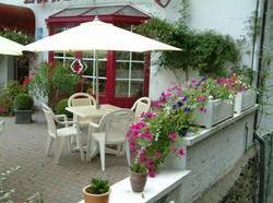 Hotel Le Luxembourg La Provence Chez Jeannot