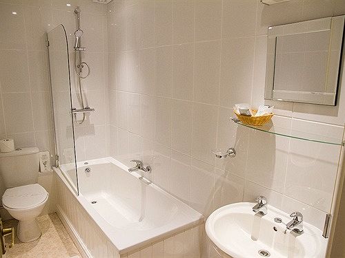 The Commercial Hotel