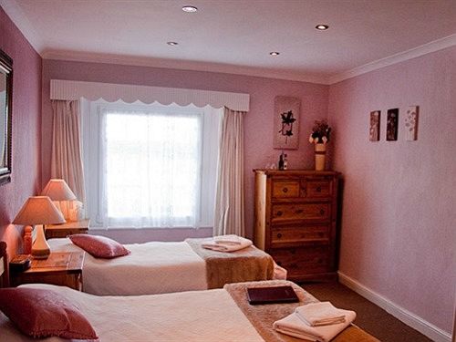 The Commercial Hotel 1