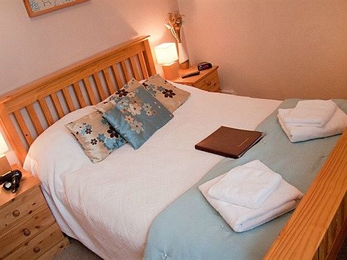 The Commercial Hotel 4