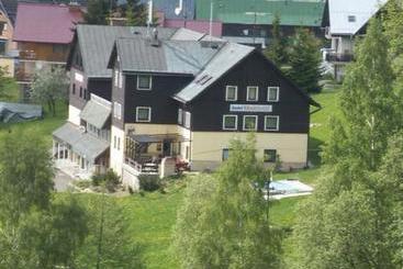 Hotel Krakono Benecko