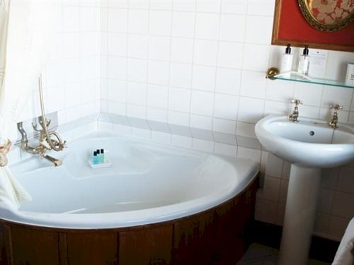 Hotel Tower House 1066