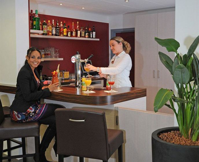 Balladins Hotel Charleroi 1