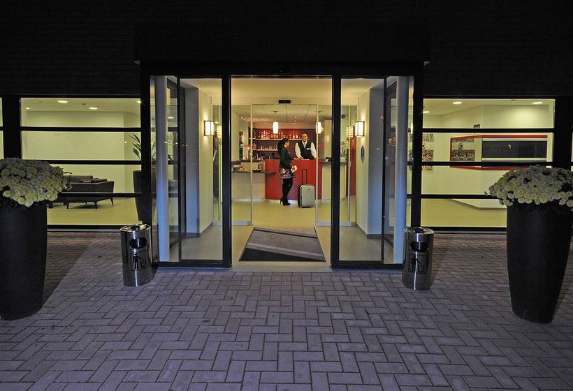 Balladins Hotel Charleroi 7