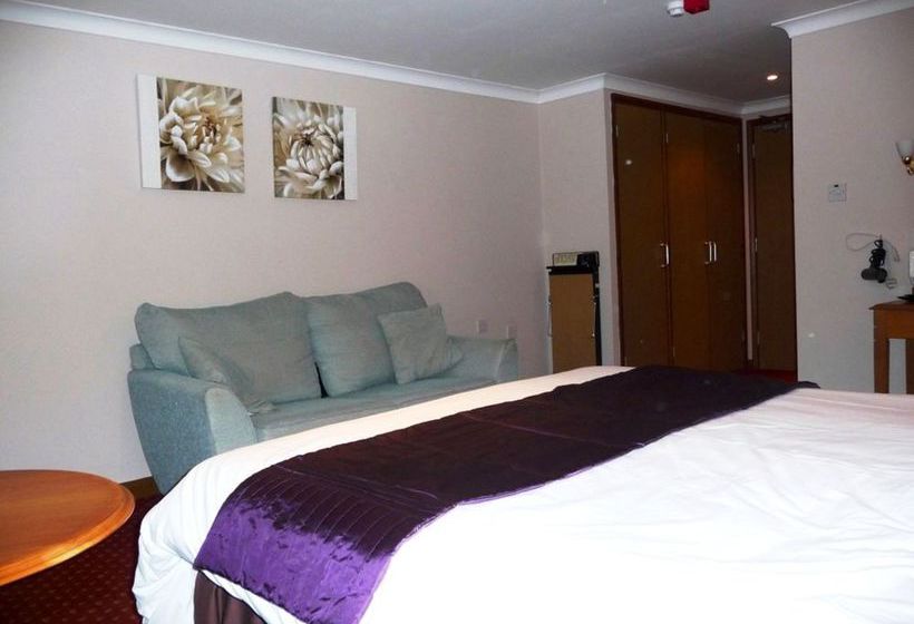 Wayford Bridge Inn Hotel