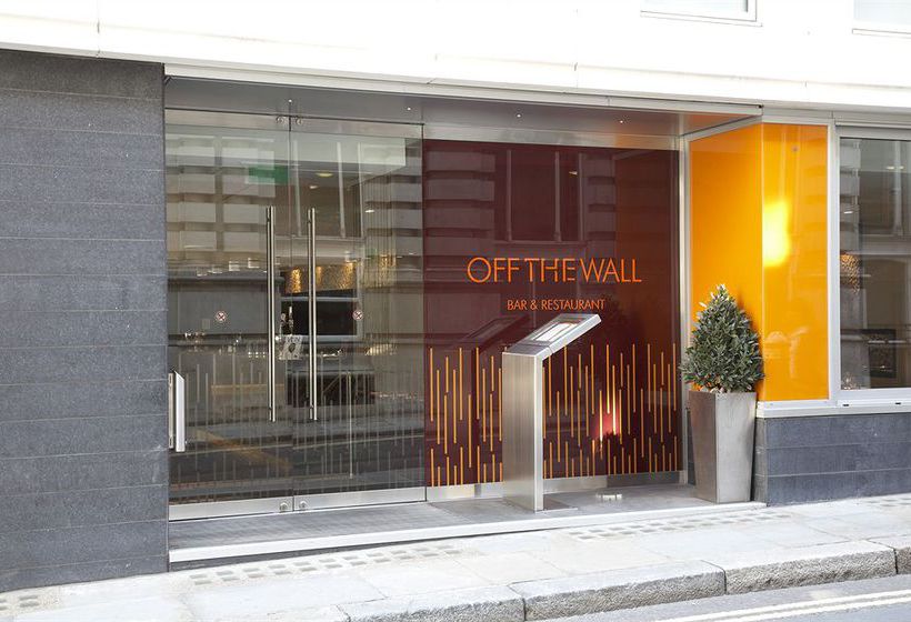 Apex London Wall Hotel 10