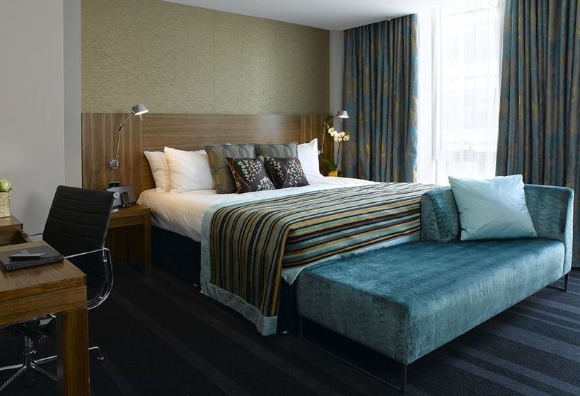 Apex London Wall Hotel 3