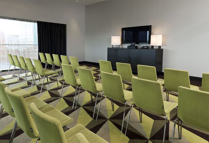 The Fitzwilliam Hotel Belfast 16