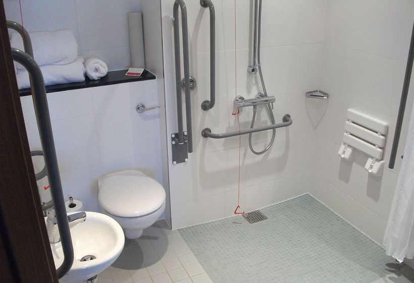 Ramada Plaza Southport Hotel