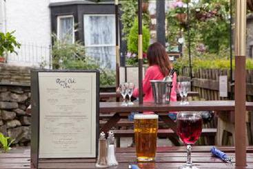 The Royal Oak Inn