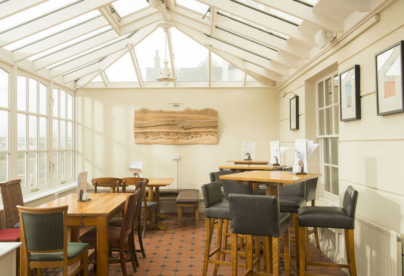 Hotel Old Custom House 1