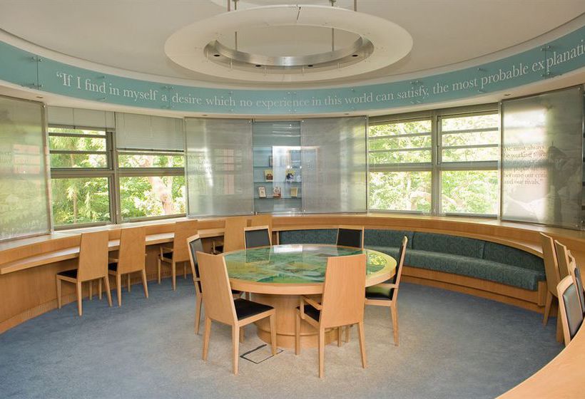 Hotel Queens University Belfast 11