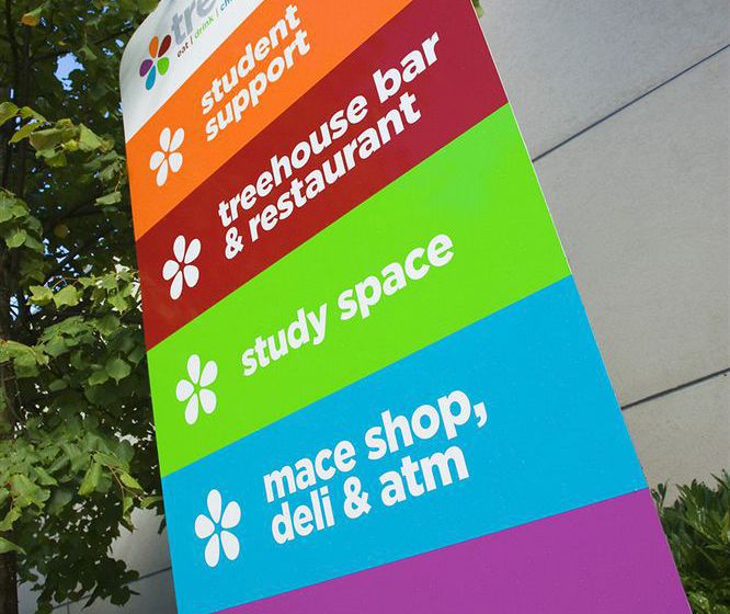 Hotel Queens University Belfast 16