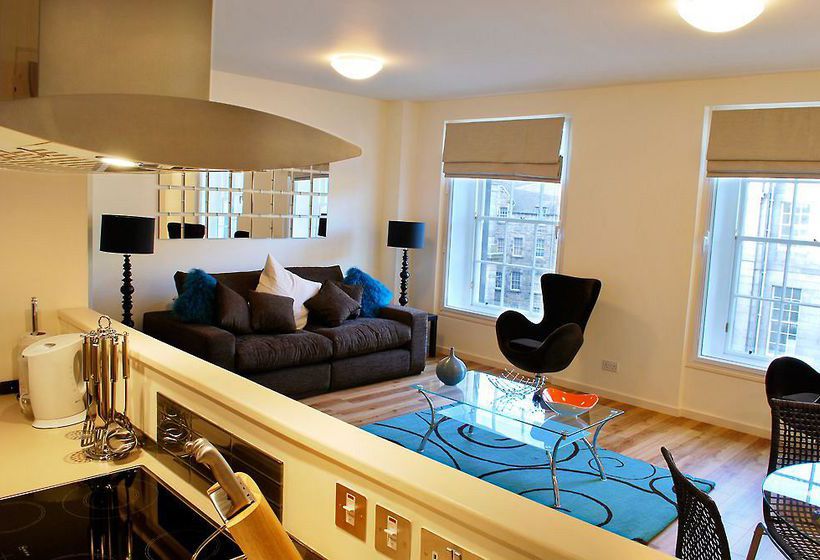 Hotel Princes Street Suites