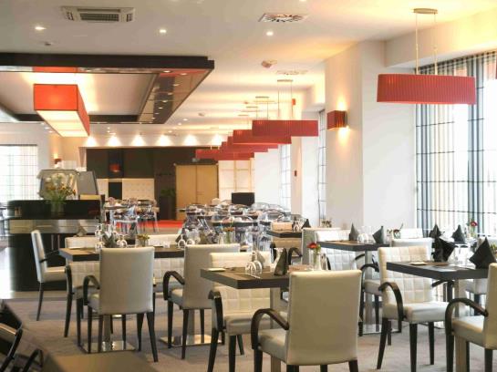 Hotel Ramada Brussels Woluwe 8