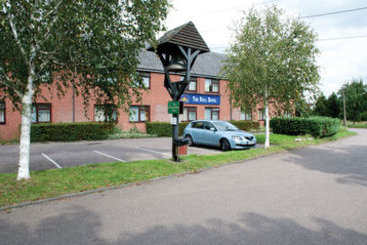The Bell Hotel London Epping 4