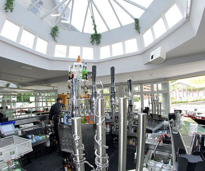 Hôtel Royal Exeter 5