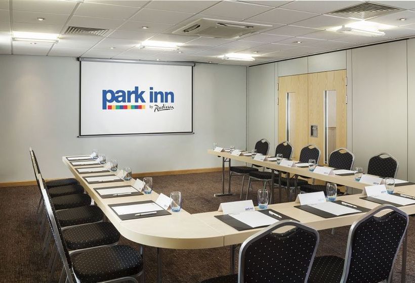 Hotel Park Inn by Radisson Peterborough 1