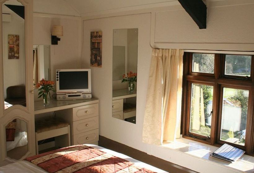 Hotel Furzeleigh Mill