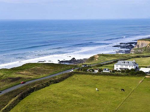 Elements Hotel & Bistro 1