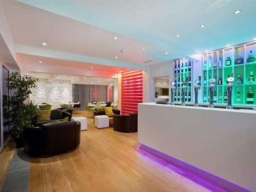 Elements Hotel & Bistro 5