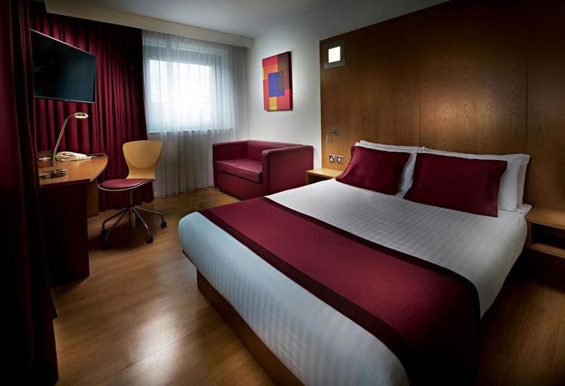 Pentahotel Ipswich 18