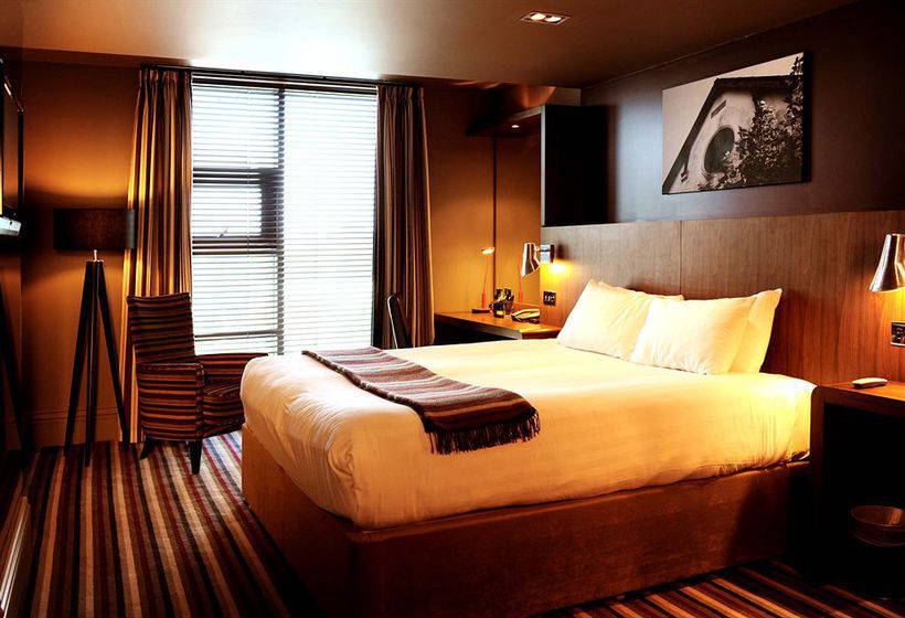 Village Hotel Solihull 1