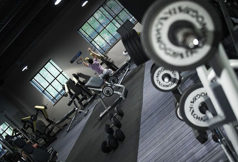 Village Hotel Solihull 13