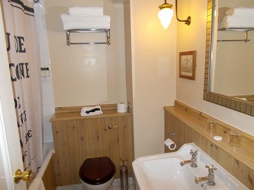 The Fountain Inn Hotel